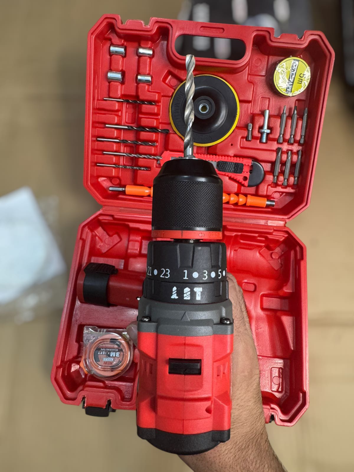 Milwakee Brushless 28V Drill machine with Toolkit